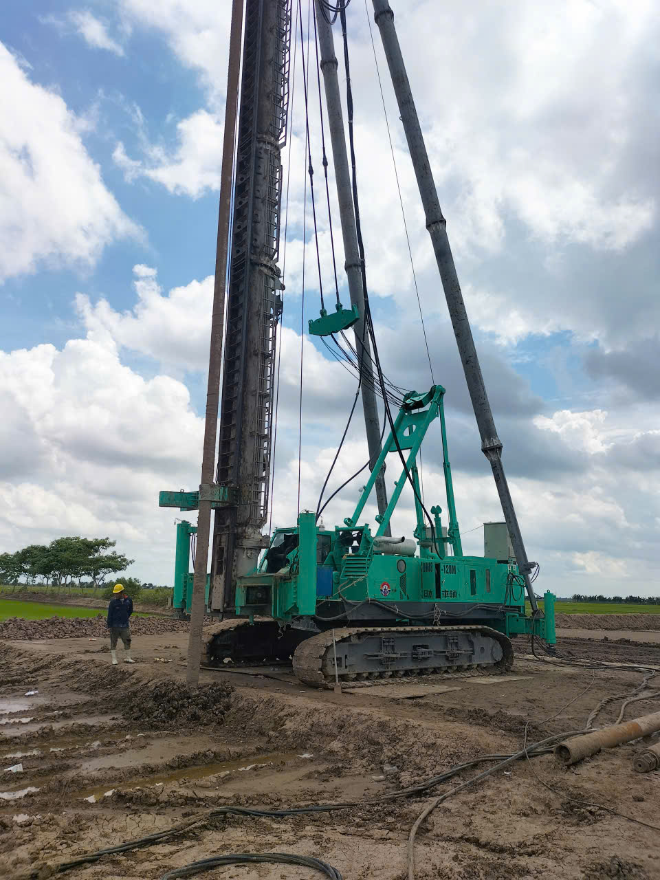 Xây dựng móng công trình